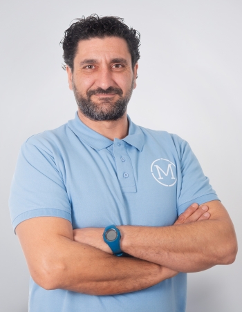Carlos Álvarez